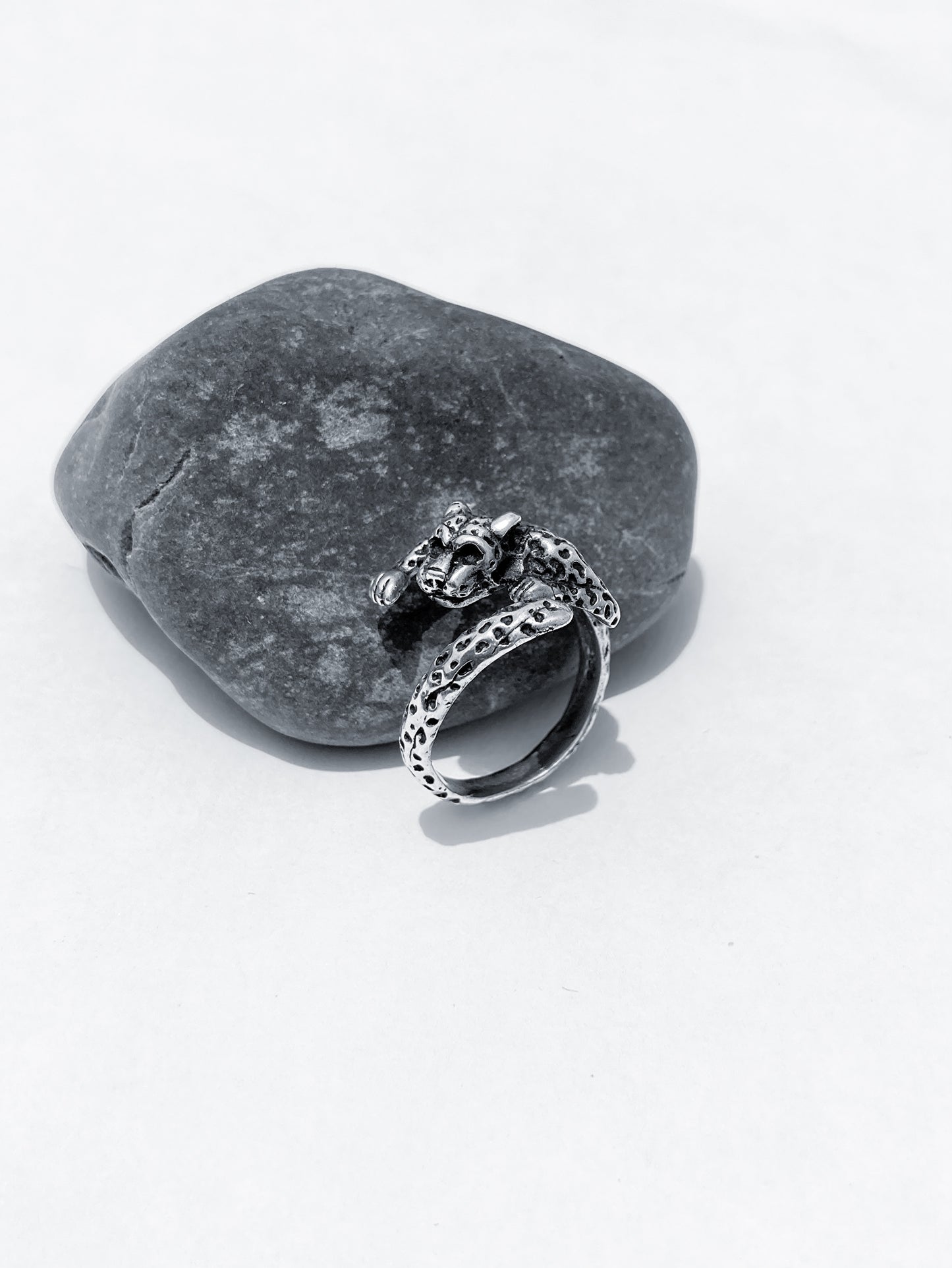 Anillo Jaguar