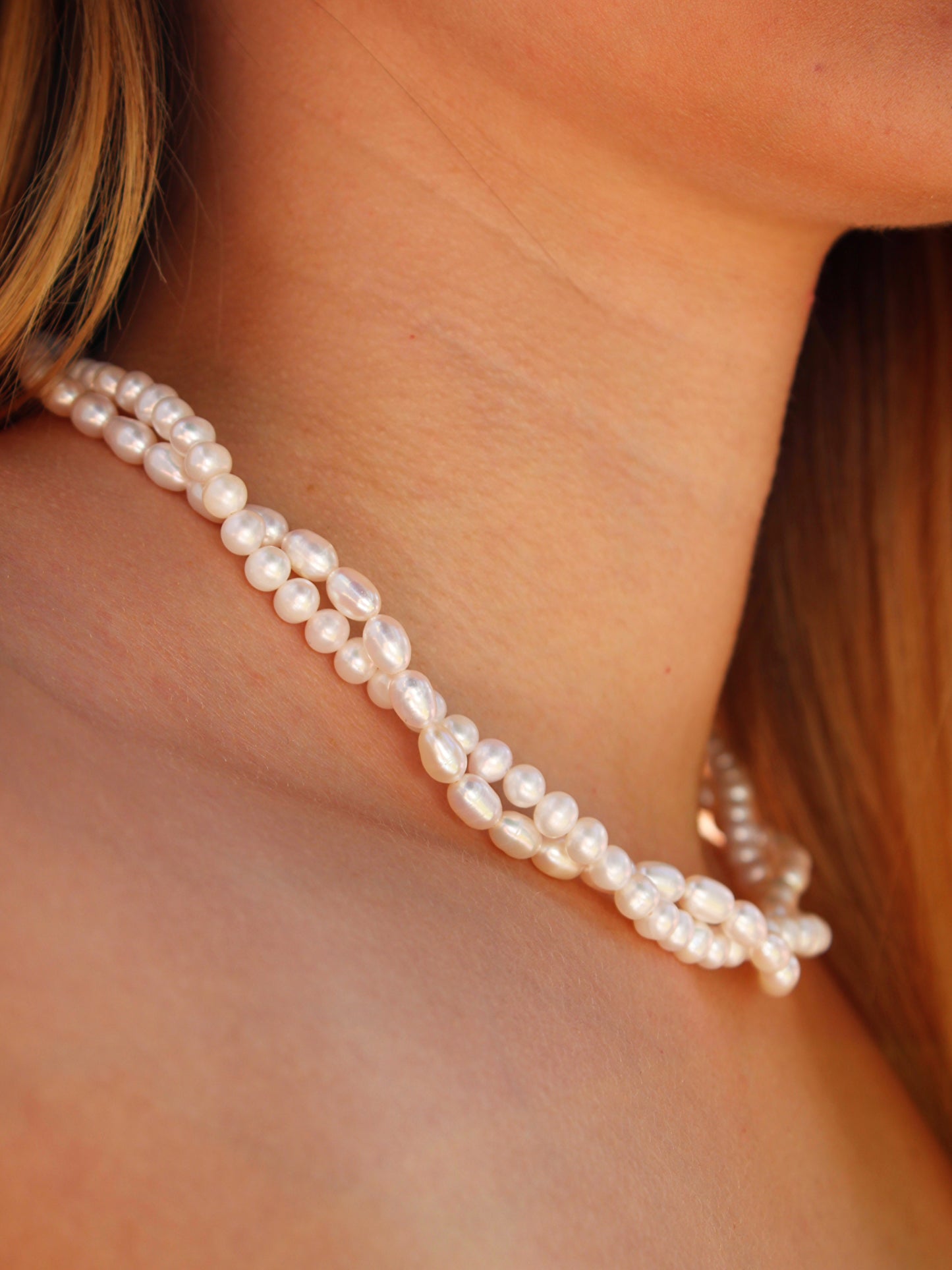 Collar Torcido Doble Perla